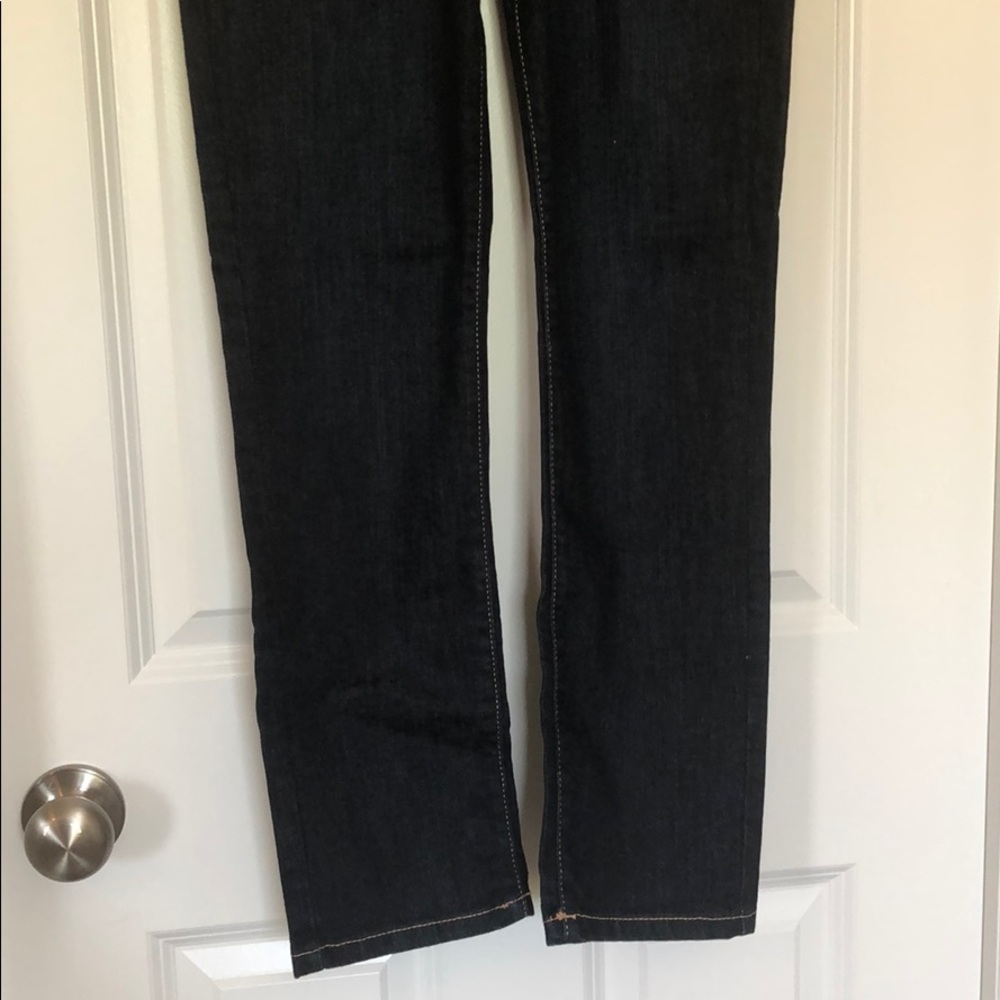 Jeans - Picture 2 of 4